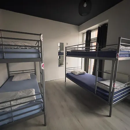 Elephants Private אכסניה *