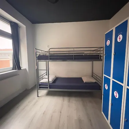 Elephants Private Hostel Μπρατισλάβα
