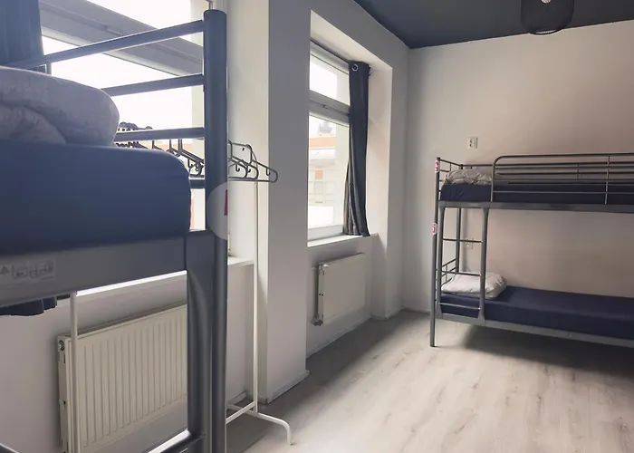 Elephants Private ブラチスラヴァ